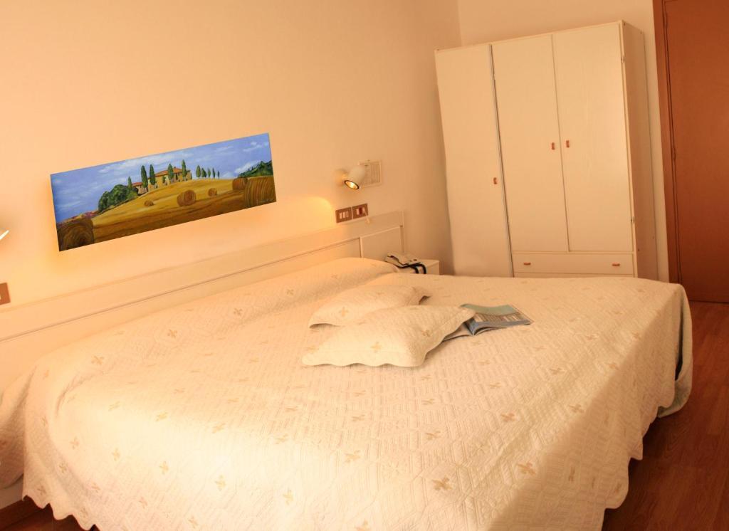 Hotel Aggravi Chianciano Terme Phòng bức ảnh